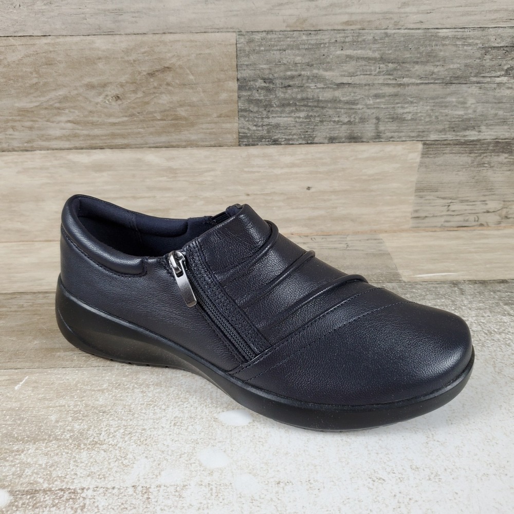 Clarks Kaetlyn Mila Womens Loafer Shoes Sz 7 M Navy Leather Side Zip Round Toe